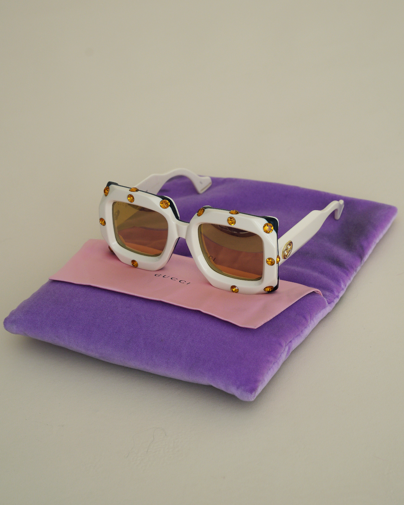 EYEWEAR
