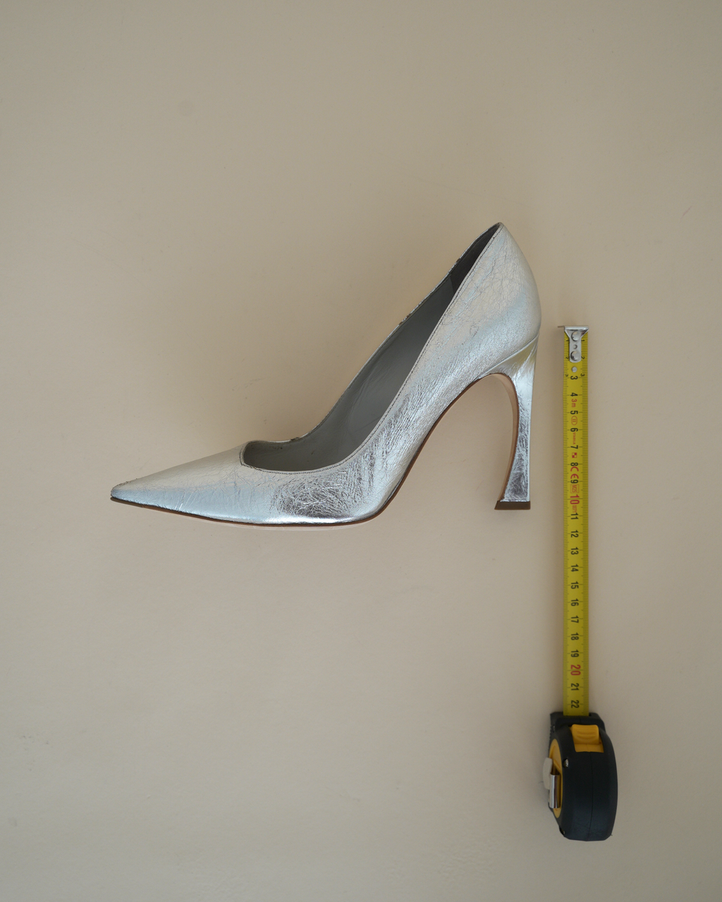 Christian Dior silver crinkle leather “Songe” pumps