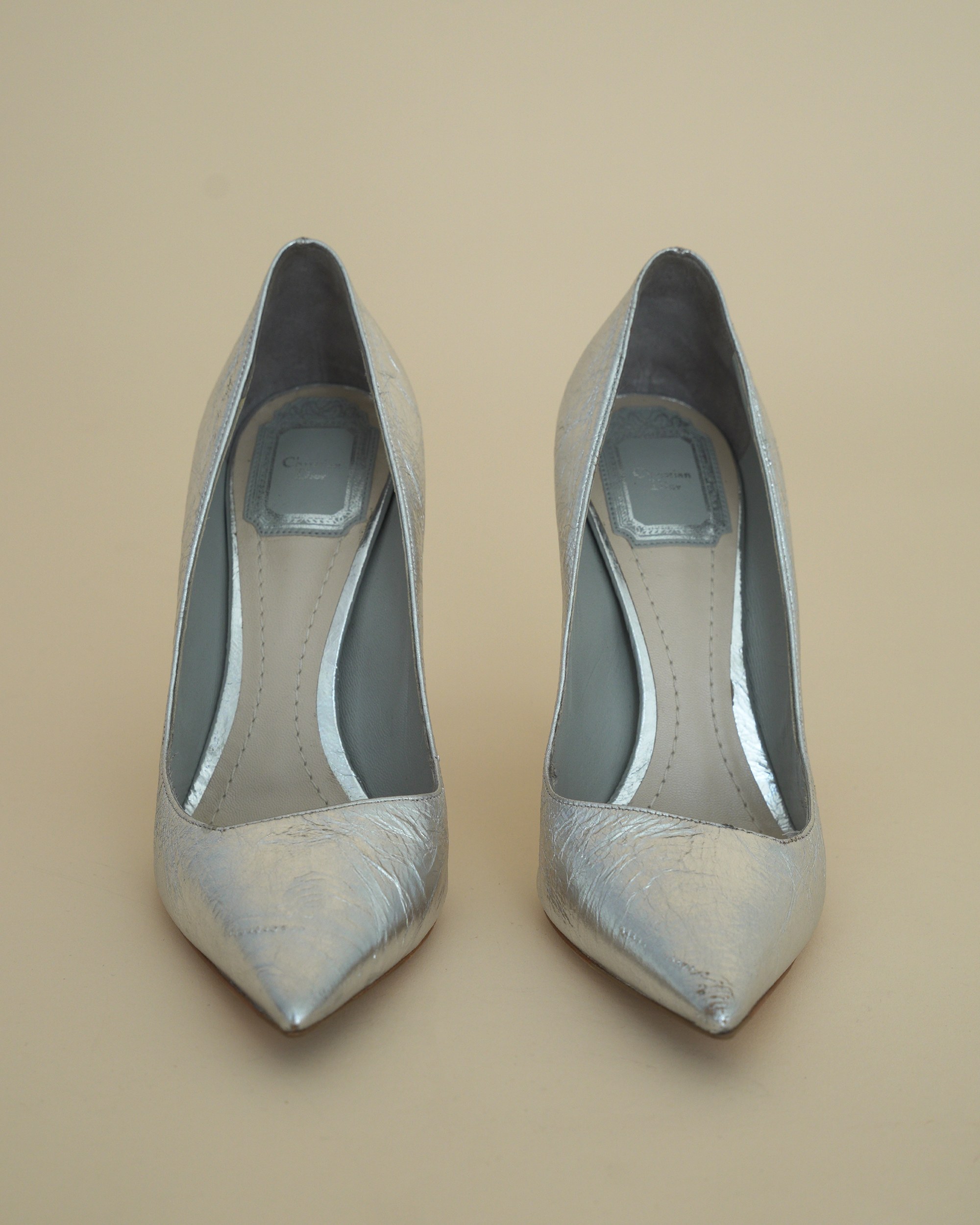 Christian Dior silver crinkle leather “Songe” pumps