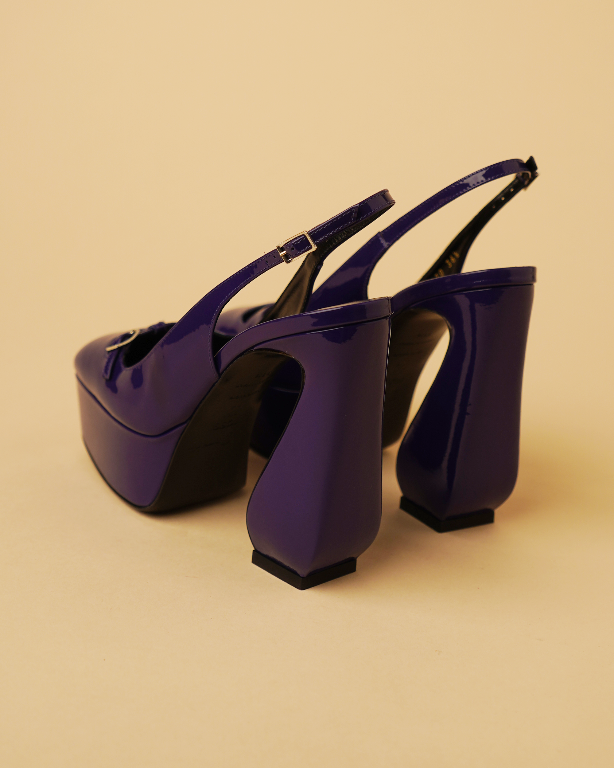Si Rossi by Sergio Rossi Purple Patent Leather Platform Pumps