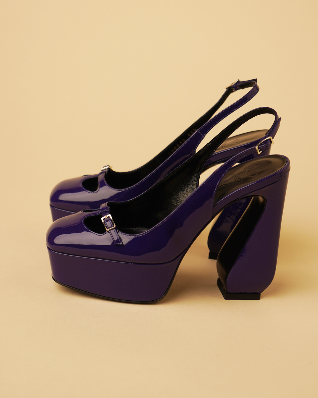 Si Rossi by Sergio Rossi Purple Patent Leather Platform Pumps