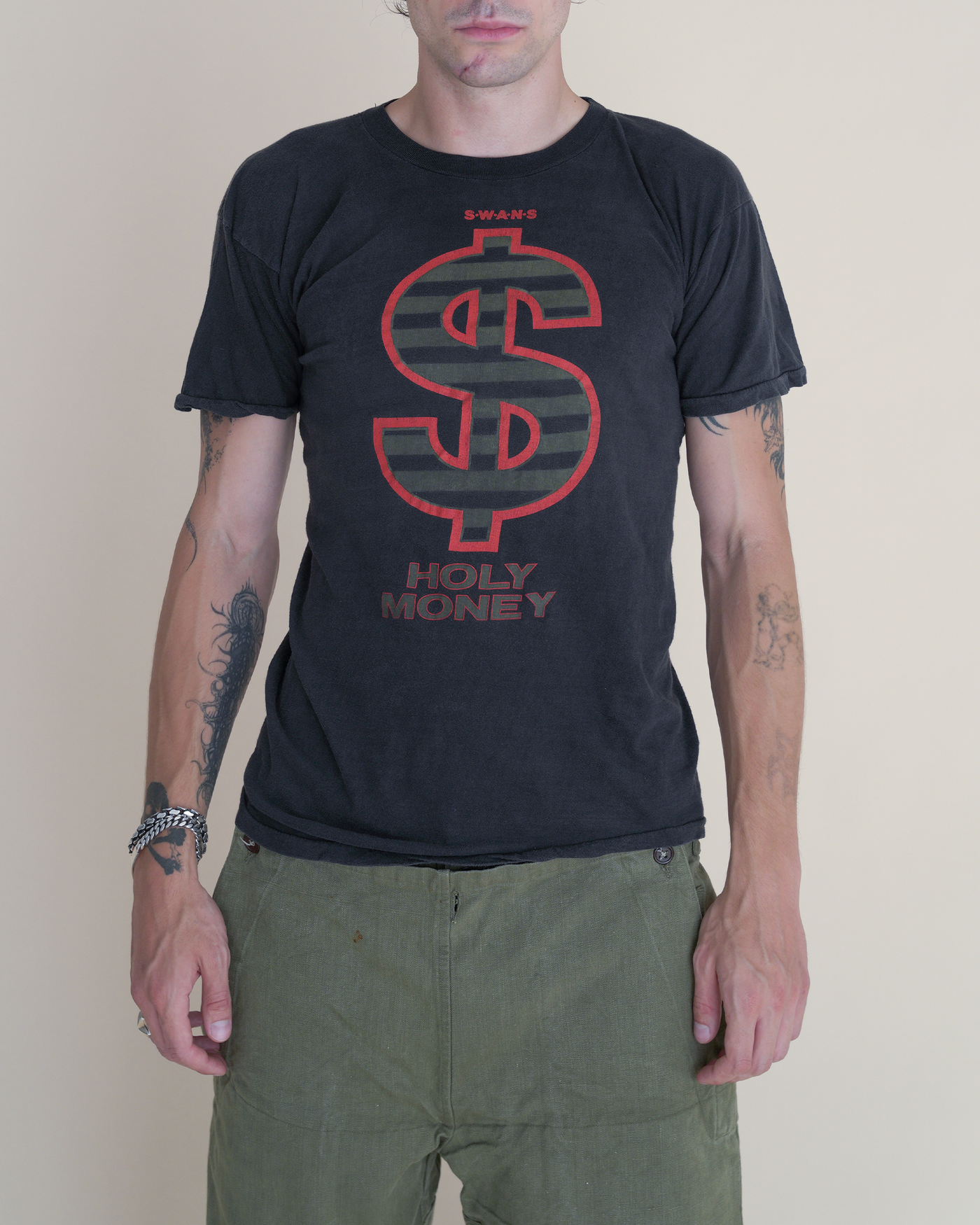 VINTAGE MERCH